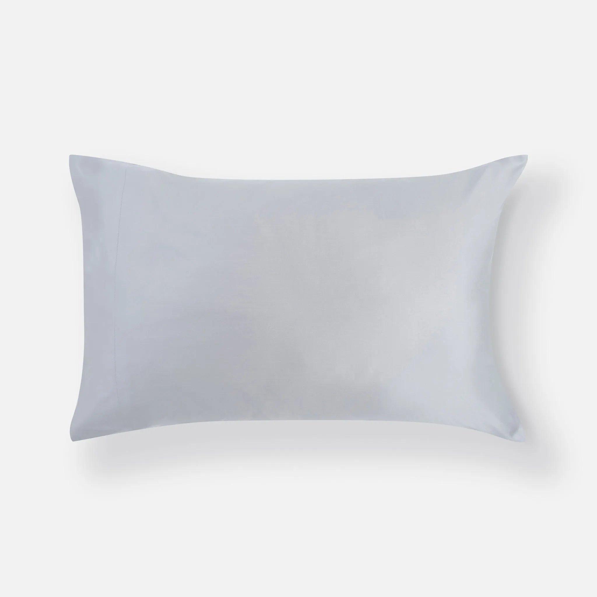 Anti Breakout Silver Pillowcase