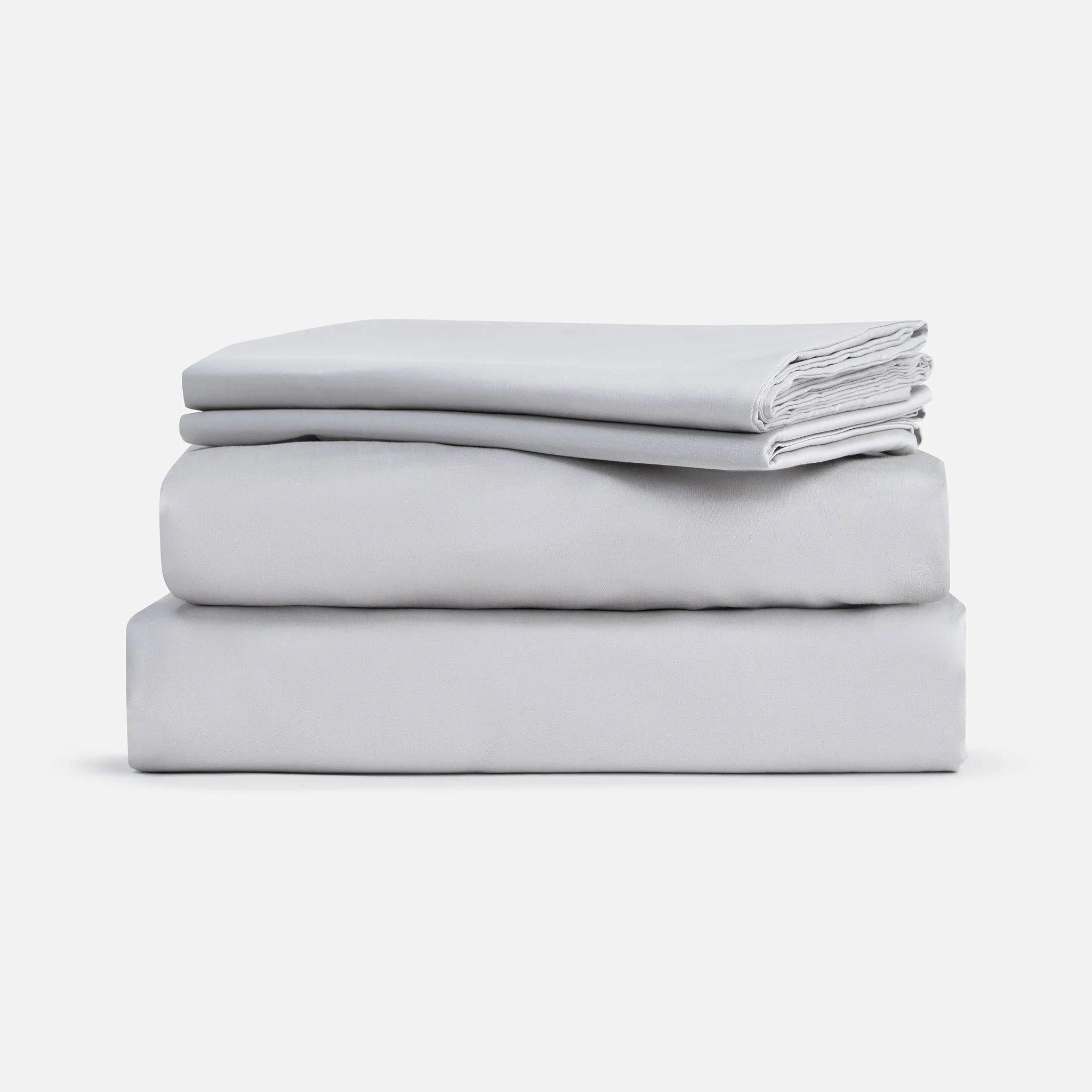 Clean Silver Bed Sheet Set