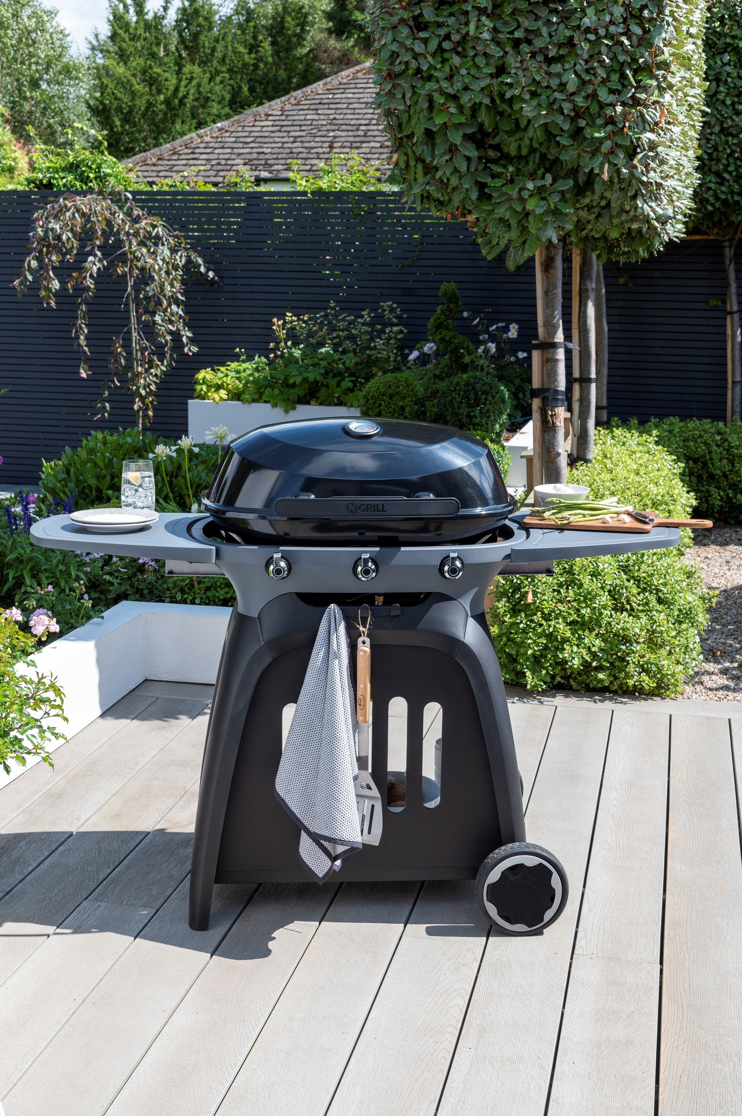 N-Grill 300 Gas Barbeque