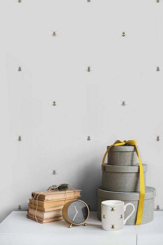 Sophie Allport 'Bees' Wallpaper 2