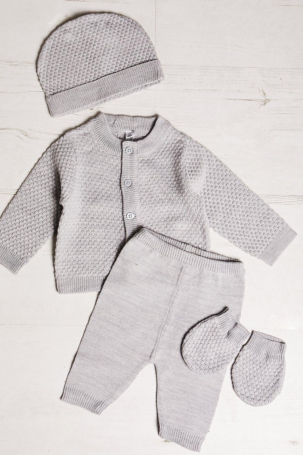 Baby Box Gift Set - 4 Piece Clothing - Plain Knit