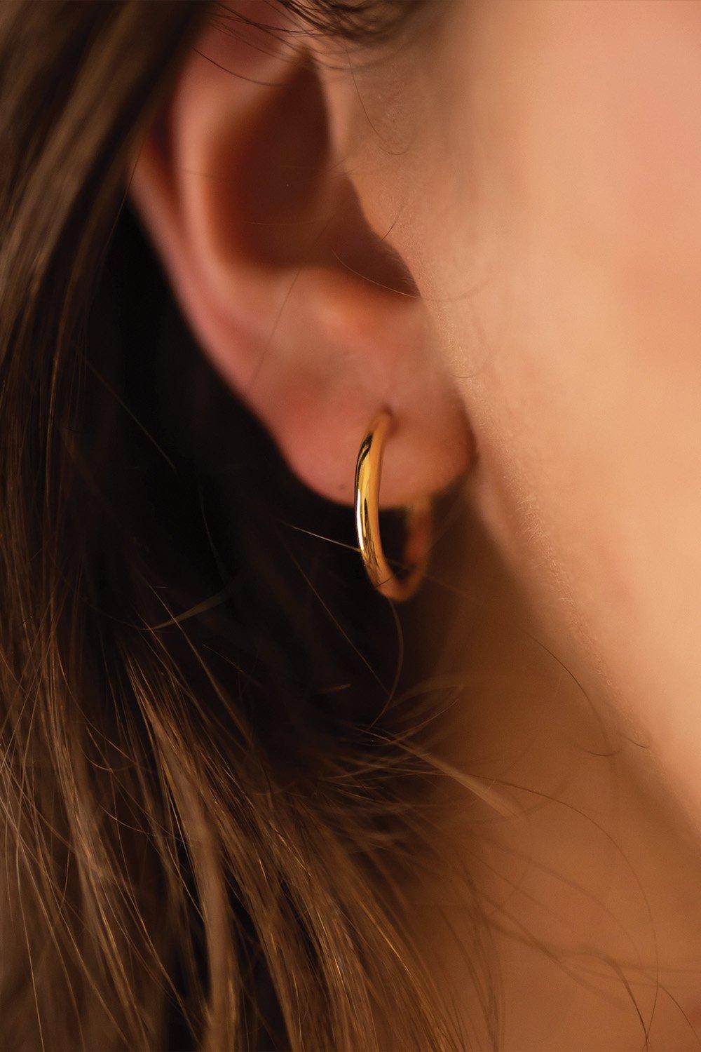 Dainty 14K Gold Hoop Earrings
