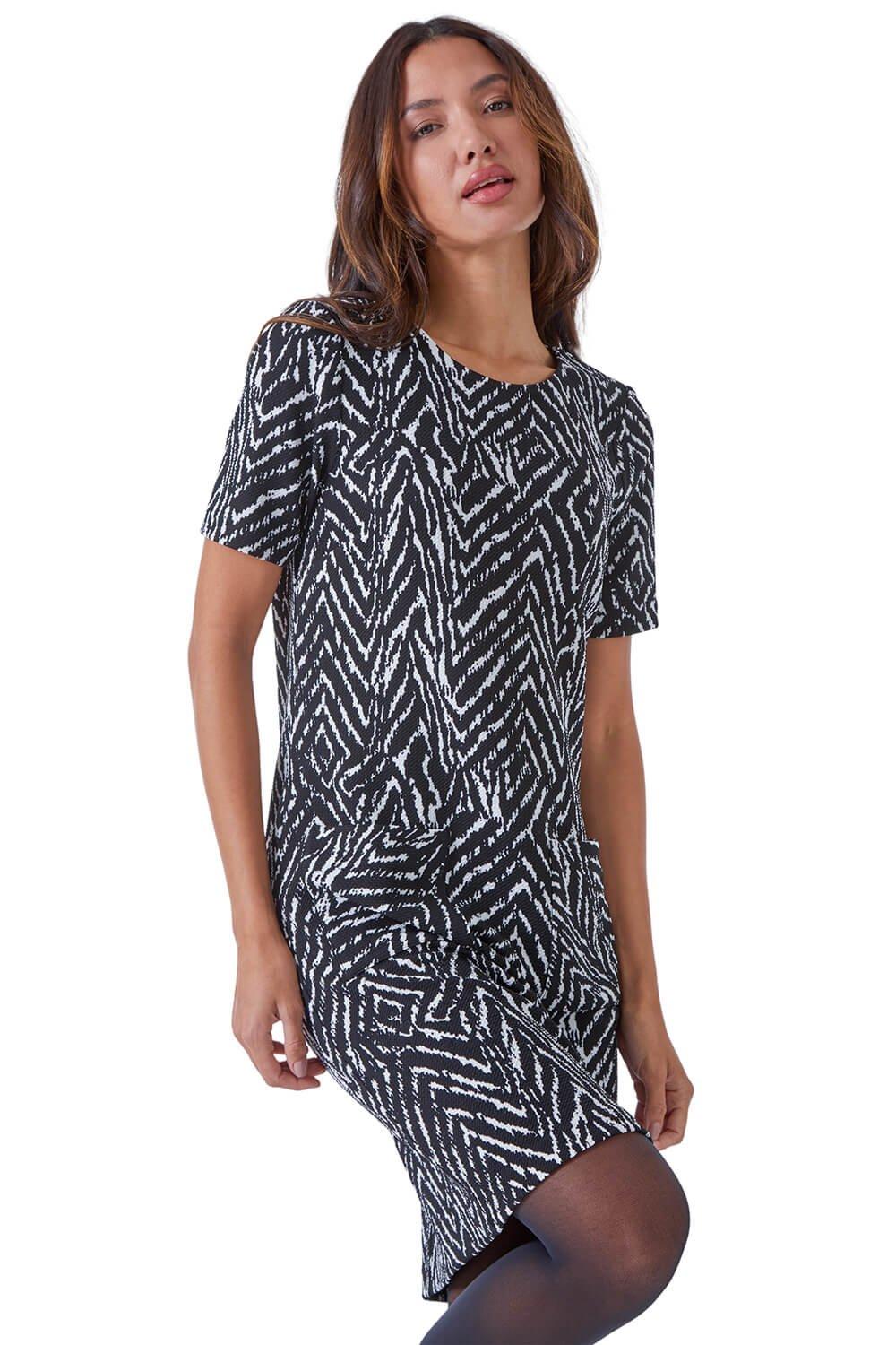 Abstract Print Textured Tunic Dress