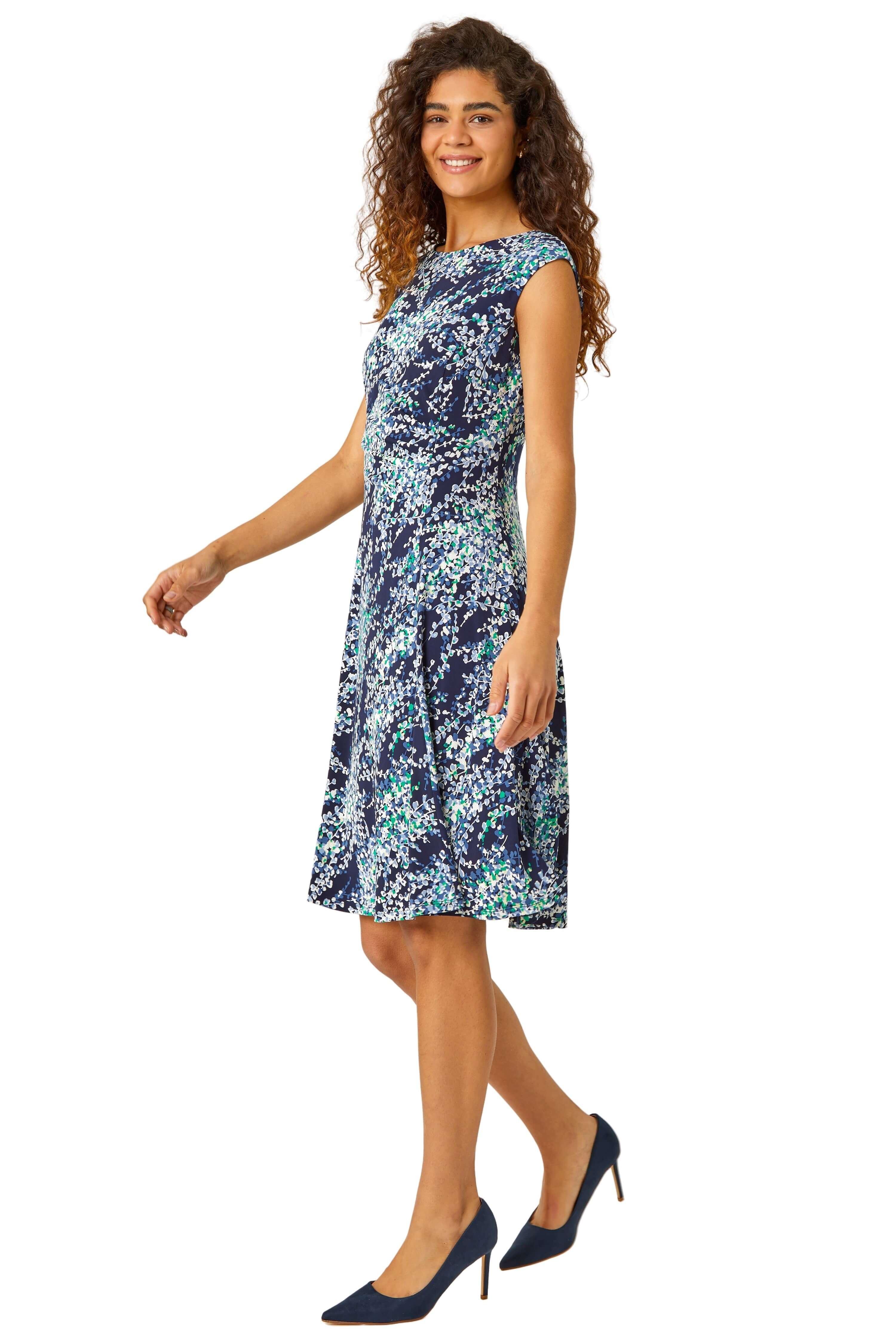 Textured Floral Print Ruched Dress