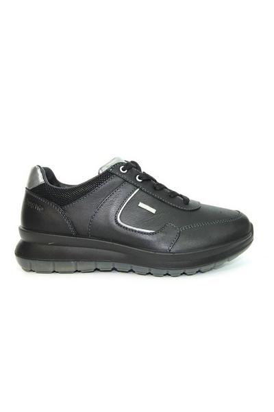 Hemlock Leather Walking Shoes