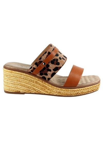 Saphira Wedge Sandals