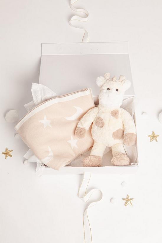 Babbico Unisex Beige & White Giraffe Plush Toy And Star Blanket Baby Gift Set 1