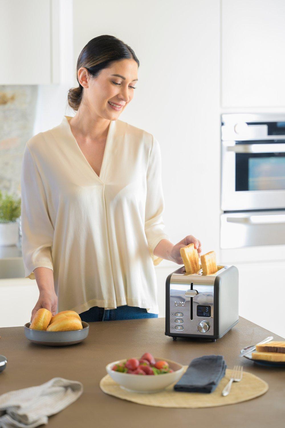 ISEO 4 slice digital toaster – LAICA