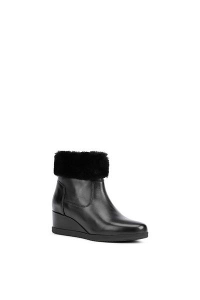 'Anylla' Leather & Sheepskin Ankle Boots