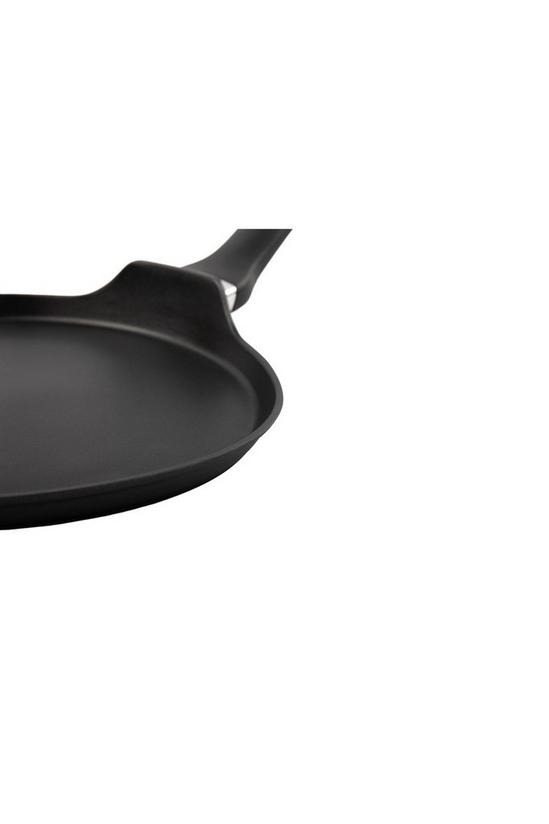Masterchef Non-Stick Pancake Pan & Crêpe Maker 25cm Black 3