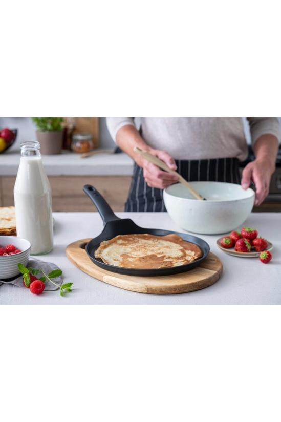 Masterchef Non-Stick Pancake Pan & Crêpe Maker 25cm Black 6
