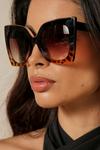 MissPap Metal Detail Oversized Sunglasses thumbnail 1