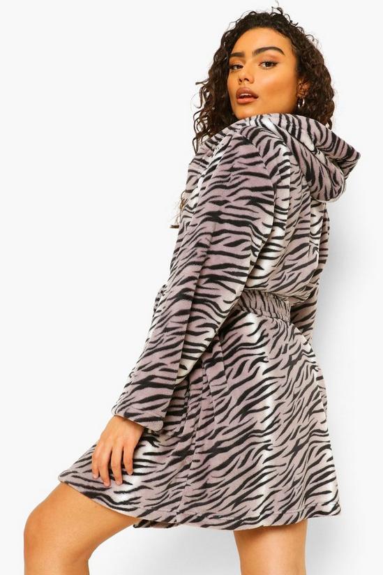 boohoo Tiger Dressing Gown 2