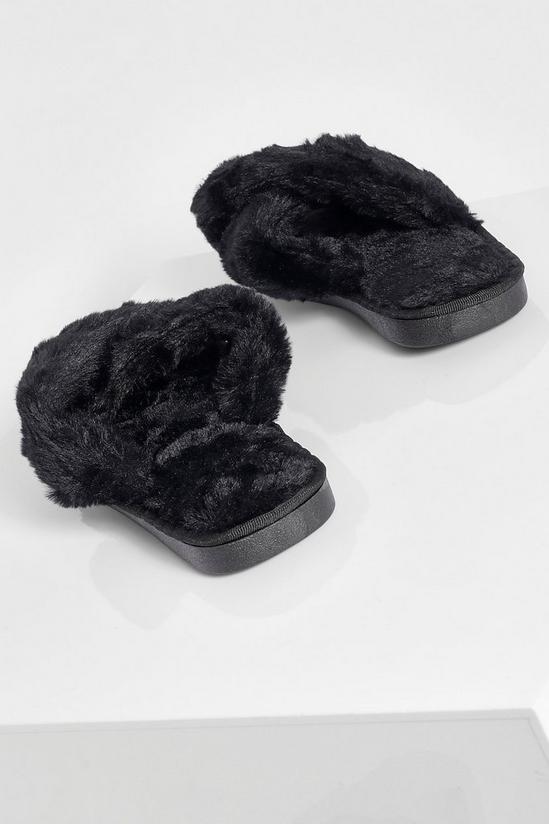 boohoo Fluffy Cross Front Slippers 4