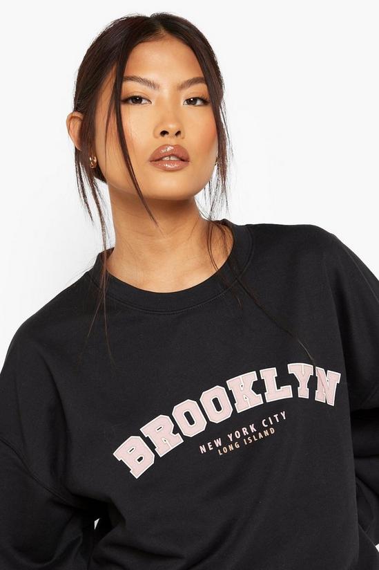 boohoo Petite Brooklyn Printed Oversized Sweatshirt 4