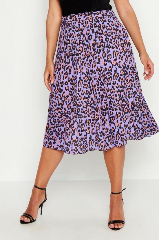 boohoo Plus Leopard Print Pleated Midi Skirt 4