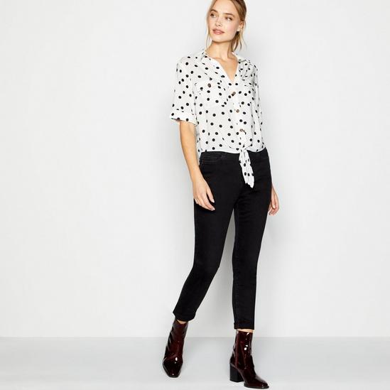 Red Herring Tie Front Spotty Blouse 4