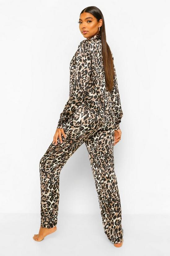 boohoo Tall Satin Leopard Print Pyjama Trouser Set 2