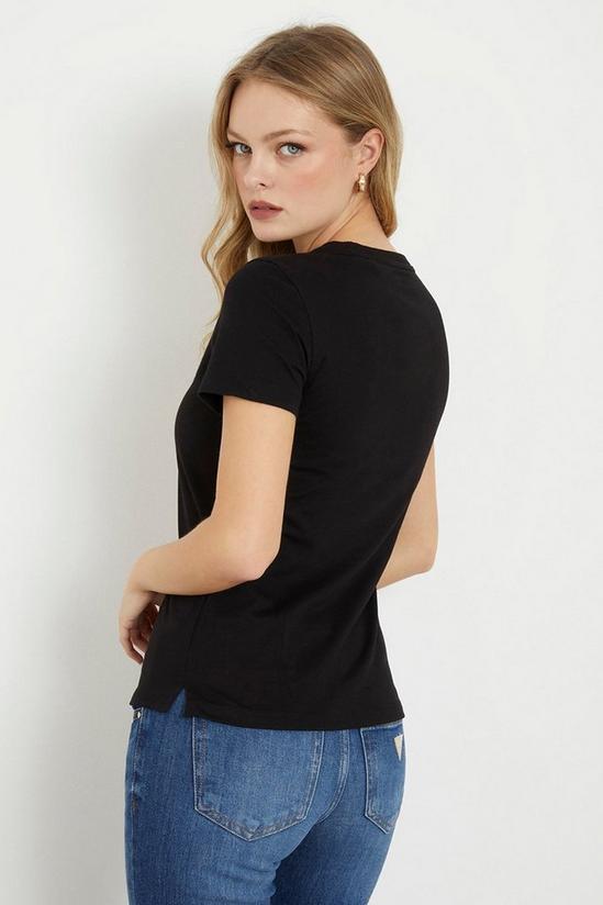 Guess Ss Crew Neck Icon Tee Jet Black 2