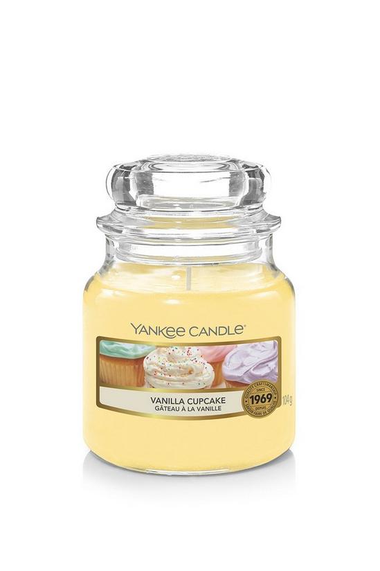 Yankee Candle Vanilla Cupcake Small Candle Jar 1