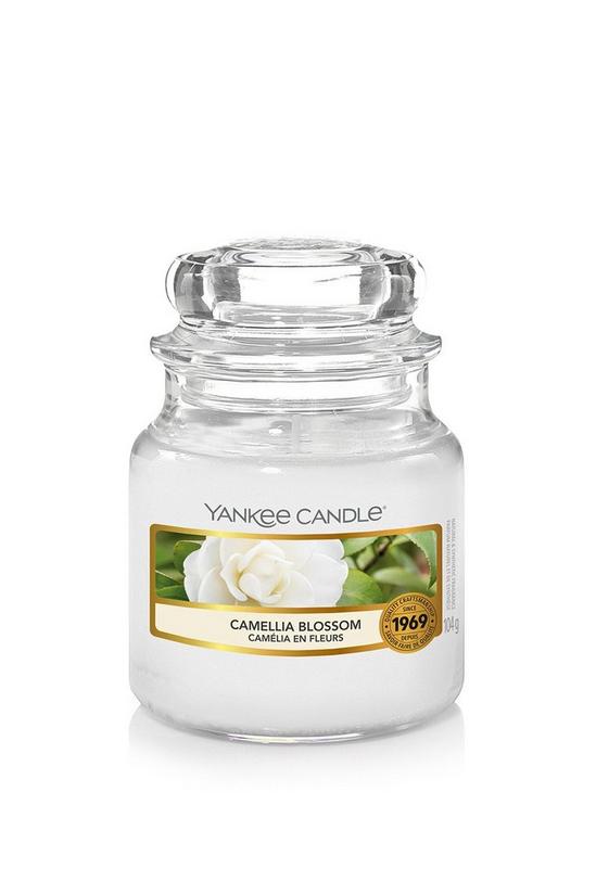 Yankee Candle Camellia Blossom Small Candle Jar 1