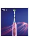 Oral B Pro 3 3900 Toothbrush Duo Pack thumbnail 2