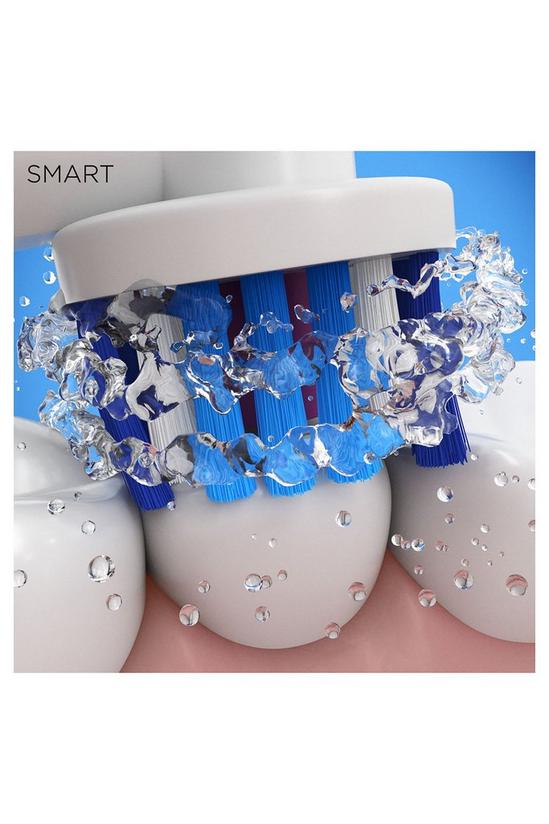 Oral B Smart 4 4500 Toothbrush & Travel Case 3
