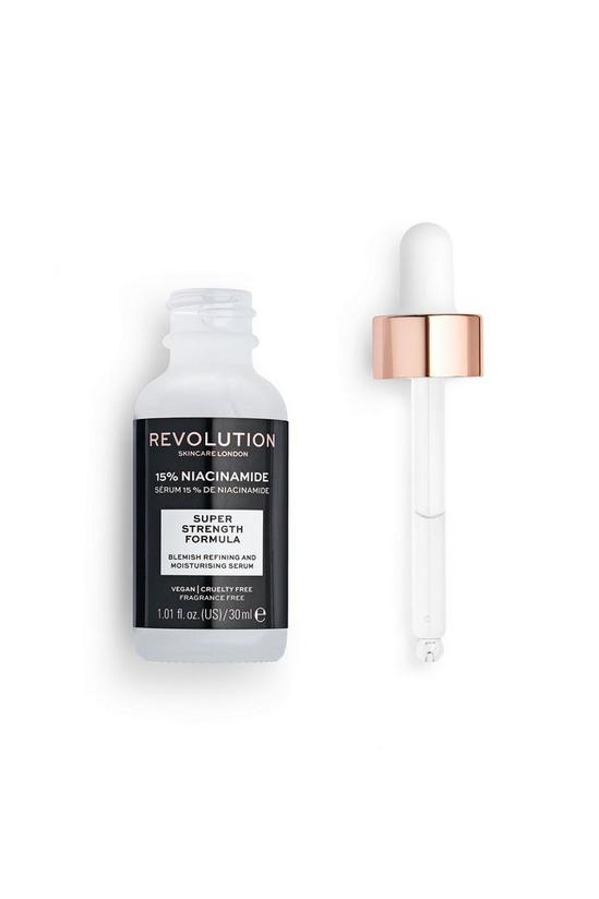 Revolution Skincare 15% Niacinamide Blemish & Pore Refining Serum 2