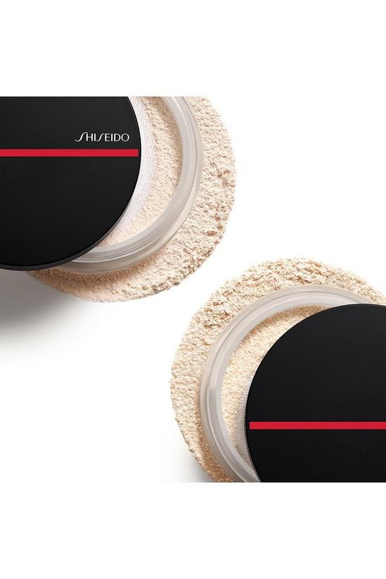 Shiseido Synchro Skin Invisible Silk Loose Powder 3