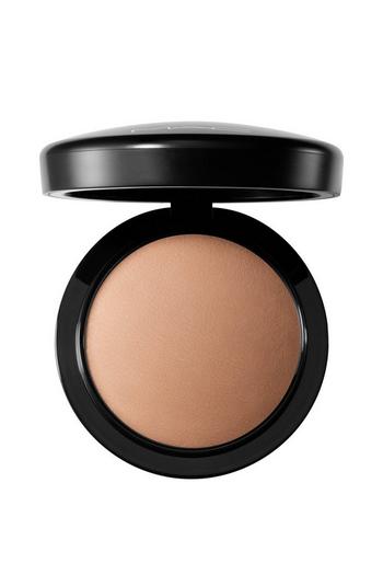 Related Product Mineralize Skinfinish /Natural