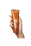 Clarins Self-Tanning Instant Gel thumbnail 3